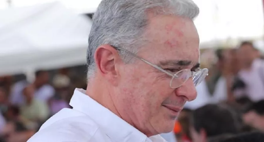 Álvaro Uribe es paciente asintomático de coronavirus