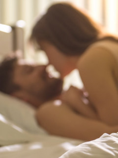 Empresa pagará millonada a quienes prueben sus colchones con sexo