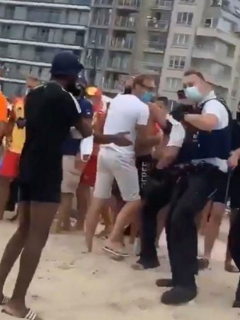 Videos: batalla campal en playa de Bélgica por el coronavirus