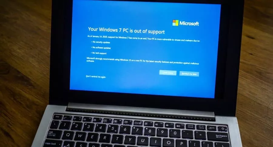 Alertan por el uso de Windows 7