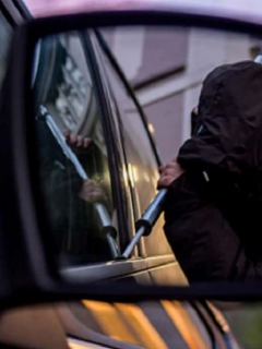 Capturadas 3 personas en carro robado en Bogotá