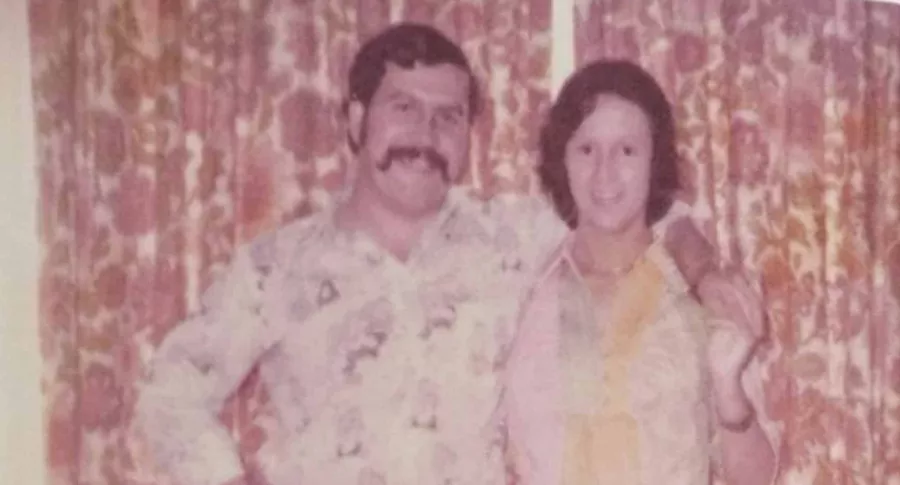 Pablo Escobar con su esposa cuando estaban recién casados