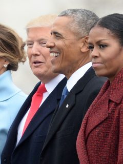 Donald Trump y Barack y Michelle Obama