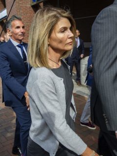 La actriz Lori Loughlin deberá pagar 2 meses de cárcel.