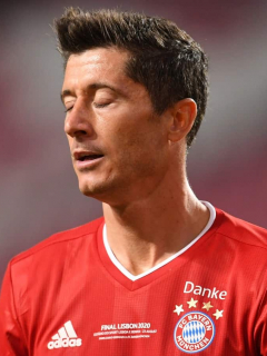 Robert Lewandowski en la final de Champions