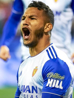 Luis Suárez Charris, acá jugando con el Zaragoza, podría ir al Valencia.