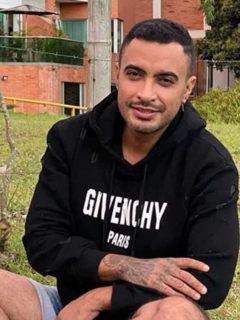 Cantante Jhon Álex Castaño, quien habló de su nuevo amor, una odontóloga