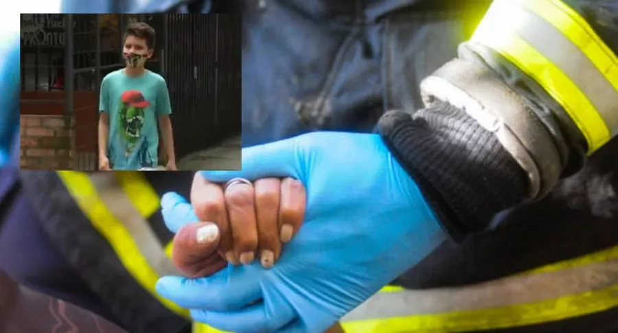 Niño de 11 años que salvó a su abuela ilustrado con foto de bombero tomando mano de mujer