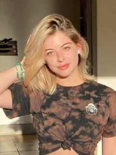 Daniela Legada, 'influencer' que bajó de peso y exhibió su cuerpo bailando ‘Hawái’ de Maluma.