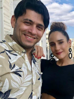 Santiago Alarcón y 'Chichila' Navia en Madrid, meses antes de recordar su noche de bodas.
