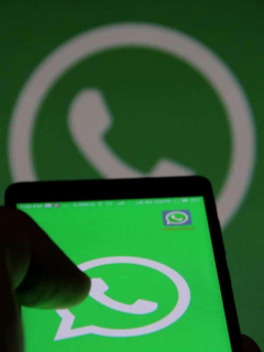 WhatsApp permitirá agregar doodles como fondo de pantalla en la versión de escritorio y en la web, que ya cuenta con modo oscuro