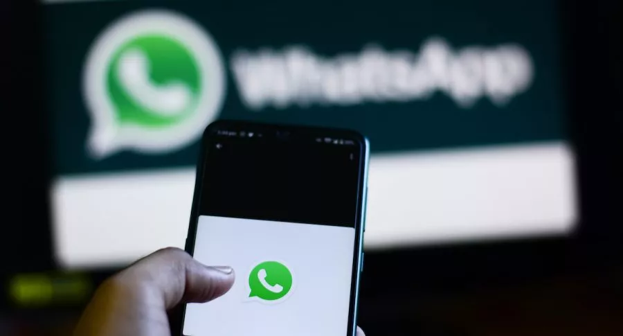 Logotipo de WhatsApp para ilustrar nota sobre cómo ver mensajes y responder en la 'app' sin tocar el celular