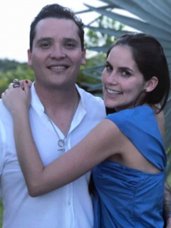 Foto de Diego Pulecio y Linda Palma, que en varias ocasiones le sugirió a su novio que la dejara debido a su enfermedad.