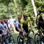 Primoz Roglic en etapa 16 del Tour de Francia, clasificación general