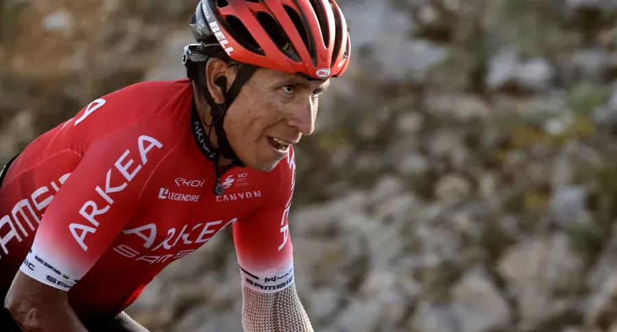 Nairo Quintana se retrasa en etapa 17 del Tour de Francia