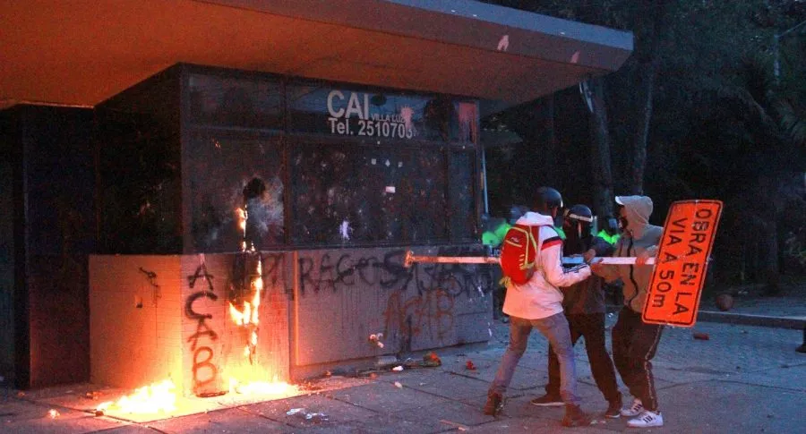 Imagen de los disturbios en Bogotá, por los que capturaron a presunta disidente Farc