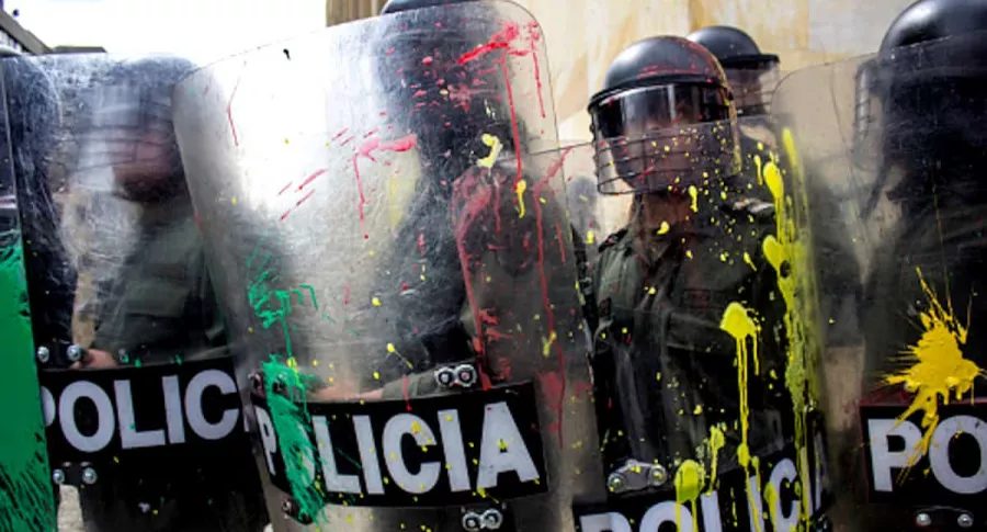 Policía de Colombia debe reformase, dice The Economist.