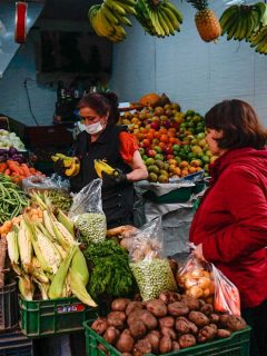 Plaza de mercado de las flores, en Bogotá: Guía para comprar.