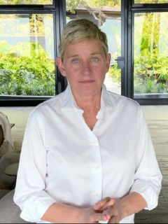 Al inicio de la nueva temporada de su show, Ellen Degeneres habla sobre acusaciones de "ambiente tóxico" en su programa.