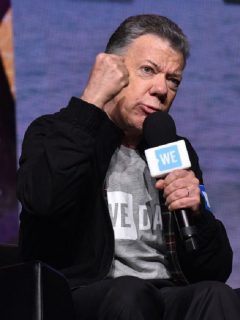 Santos justificó las protestas, defendió el acuerdo de paz y dijo que el 'fracking' es un suicidio
