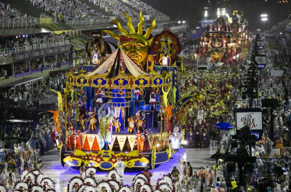 Los tradicionales desfiles de carrozas del Carnaval de Río de Janeiro, que serán aplazados en 2021 por la pandemia de COVID-19.