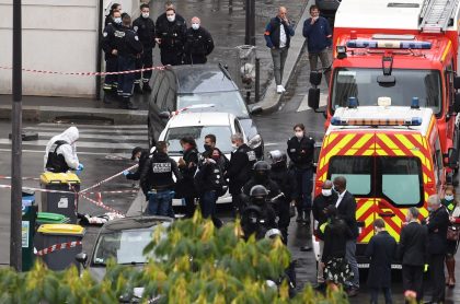 Imagen del lugar del ataque con cuchillo que dejó a 4 personas heridas, en París