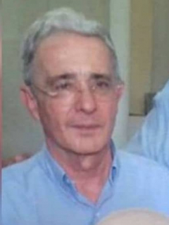 Álvaro Uribe Vélez, que seguirá investigado por la Corte Suprema de Justicia por 'Ñeñepolítica', y José Guillermo 'Ñeñe' Hernández
