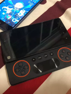Fotografía del prototipo de Sony Xperia Play 2.