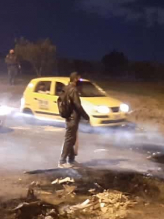 Policía y gestores de convivencia lograron desbloquear la Avenida Boyacá pasadas las 10:30 de la noche de este jueves 1 de octubre.
