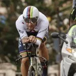 Filippo Ganna, ganador de la etapa 1 del Giro de Italia, clasificación general