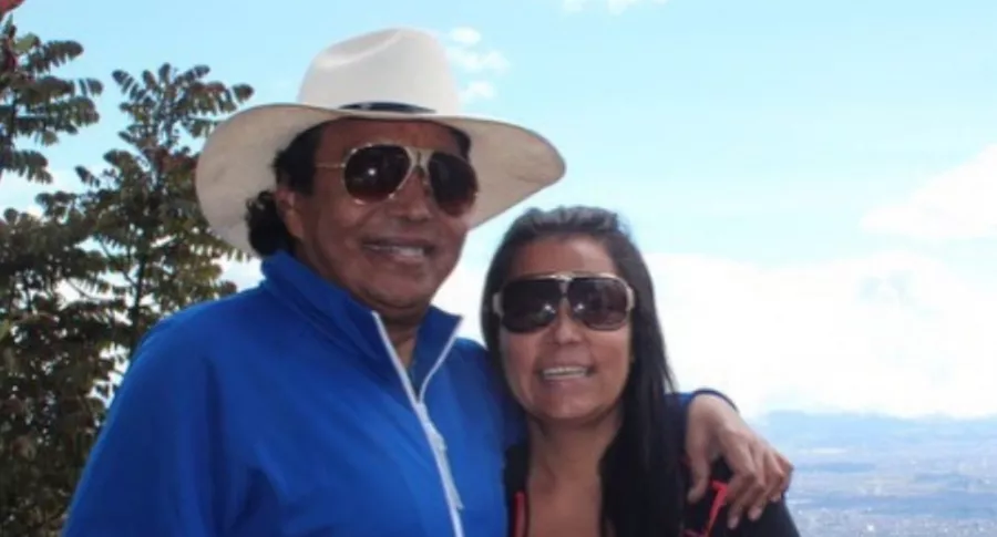 Foto de Diomedes Díaz y Consuelo Martínez, a propósito de los rumores de que ella vive de la fortuna del fallecido cantante