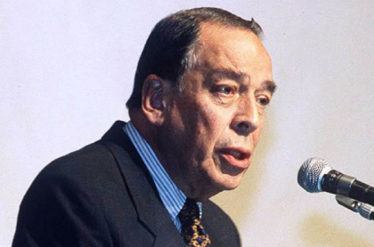 Álvaro Gómez Hurtado, político conservador asesinado en 1995.