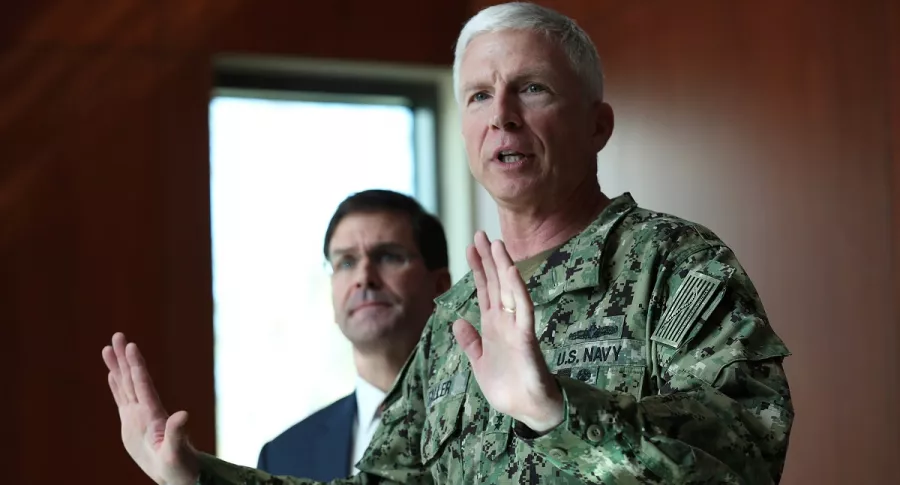Craig Faller, comandante del Comando Sur de EE. UU., en una rueda de prensa en enero de 2020, en Doral, Florida.