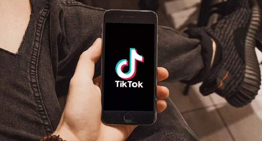 Imagen que ilustra nota de la SIC, que exige a TikTok garantizar seguridad de datos en Colombia