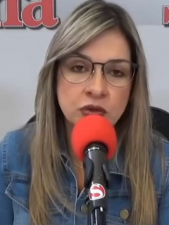 Vicky Dávila, directora de la parte digital de Semana, con la que se han solidarizado organizaciones periodísticas por fallo en contra