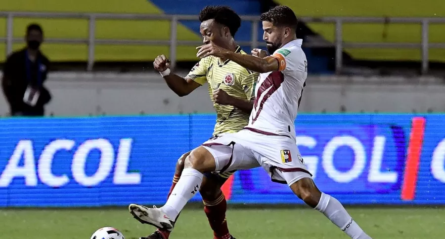 Juan Guillermo Cidrado en juego entre Selección Colombia y Venezuela, por la primera fecha de las Eliminatorias al mundial de Catar 2020.