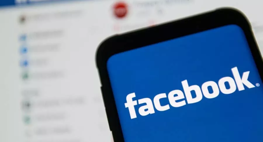 Logotipo de Facebook para ilustrar nota sobre las estafas más comunes en esta red social y cómo evitarlas