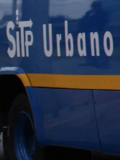 Imagen que ilustra nota de los concejales que se oponen a plan de Claudia López de pintar buses