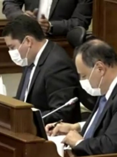 La mesa directiva de la Cámara de Representantes, al votar la moción de censura contra Mindefensa.