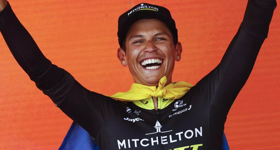 Esteban Chaves lidera la nómina de colombianos preinscritos para la Vuelta a España 2020. Imagen de referencia.