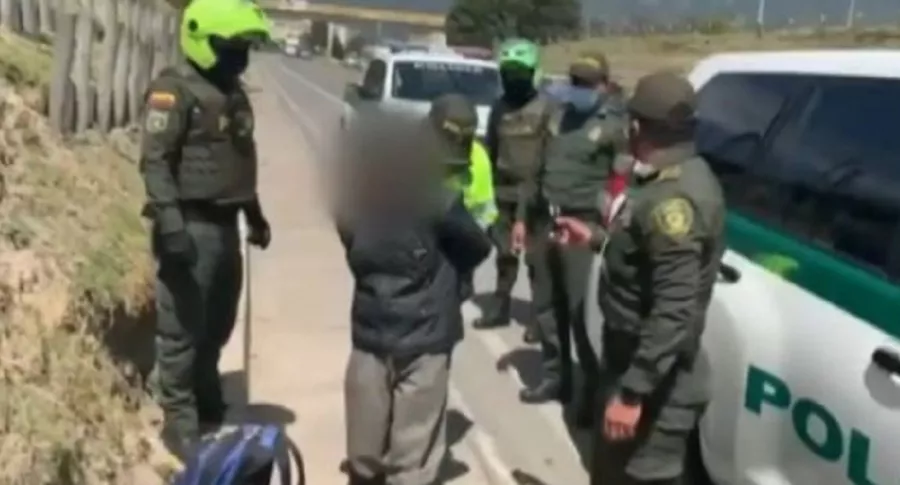 Momento de la captura del padre acusado de asesinar a sus dos hijos en Zipaquirá