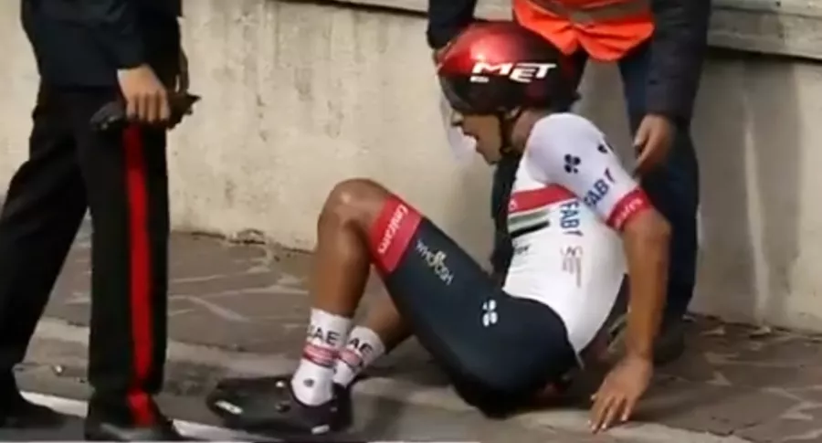 Caída de Juan Sebastián Molano en el Giro de Italia