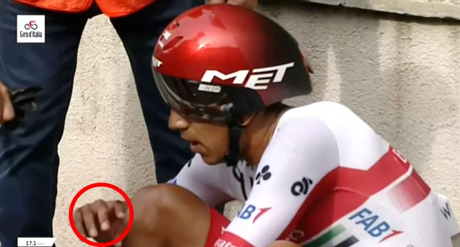 Juan Sebastián Molano culpa a la publicidad de su caída en el Giro de Italia.