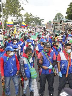 Imagen de la minga indígena, que completó su primera marcha en Bogotá con normalidad