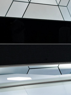Televisor enrollable de LG: LG SIGNATURE OLED TV R
