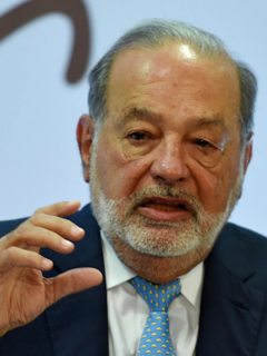 Slim propone elevar edad de pensión a 75 años.