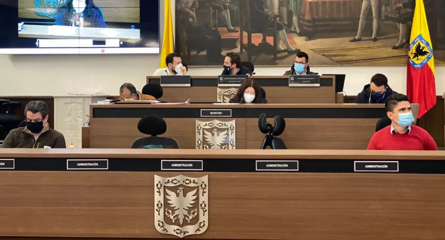 Concejo de Bogotá en medio del debate, donde se aprobó el 'Plan Marshall' de Claudia López.