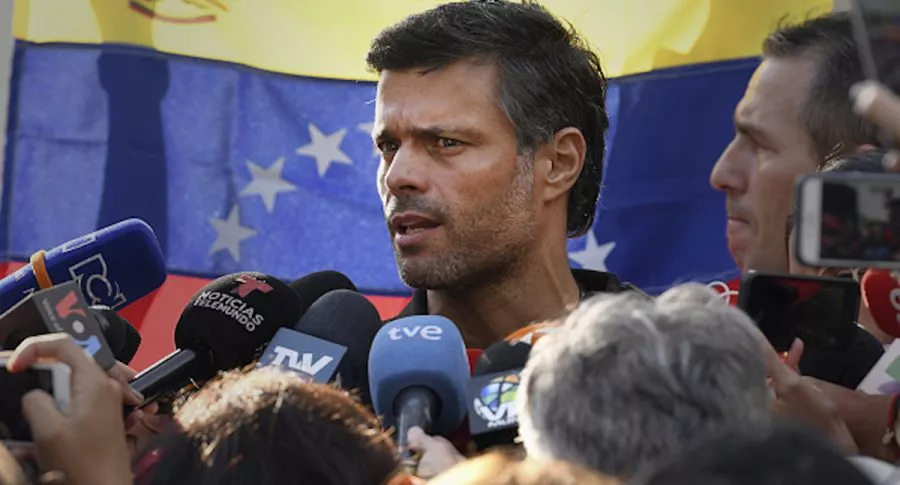 Régimen venezolano acusa a embajador de España de traidor.