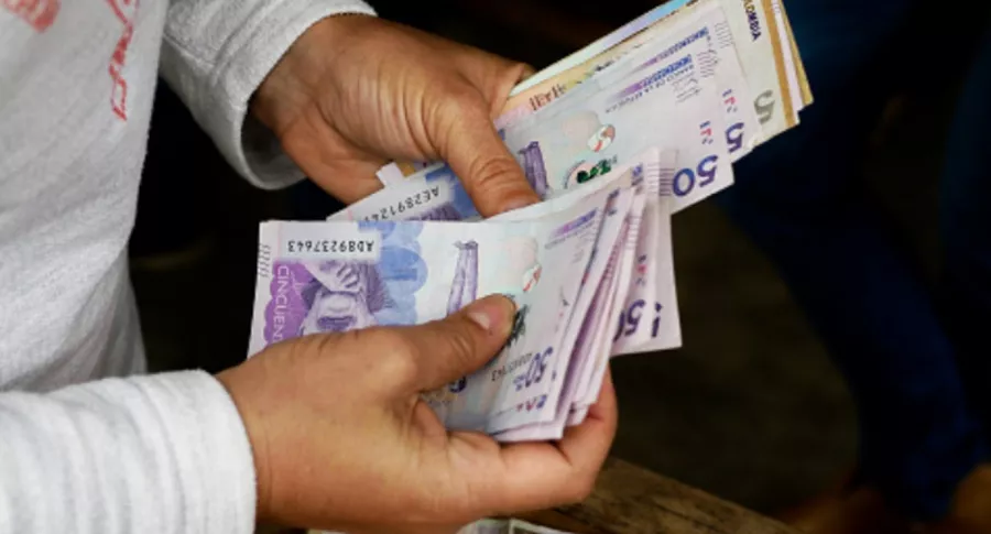 Imagen ilustrativa de billetes en Colombia.