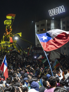 Santiago de Chile luego de la plebiscito constitucional, celebrado este domingo.